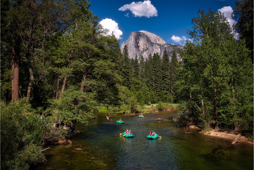 If you're planning a summer elopement at Yosemite, Kayaking is a great way to take in the scenery whilst staying cool